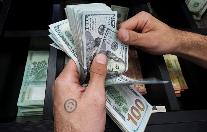 В Центробанке заявили о невозможности полностью отказаться от доллара