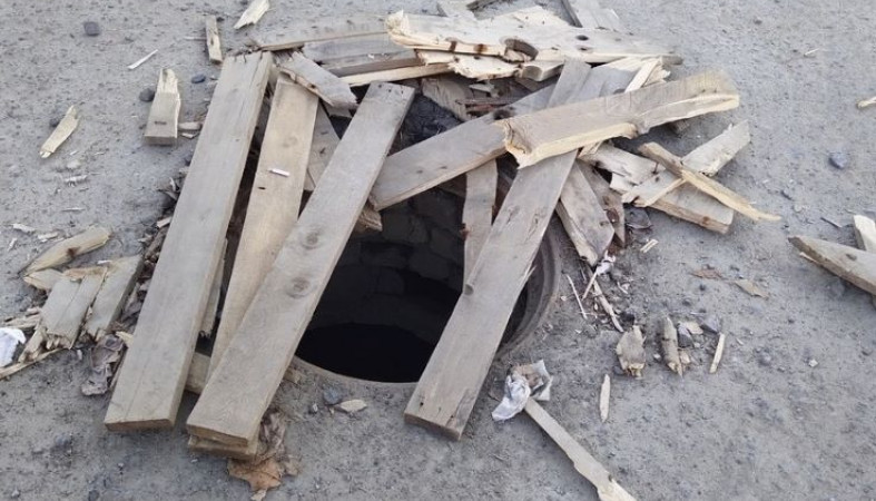 Опасный канализационный колодец обнаружен на Невского в Петрозаводске