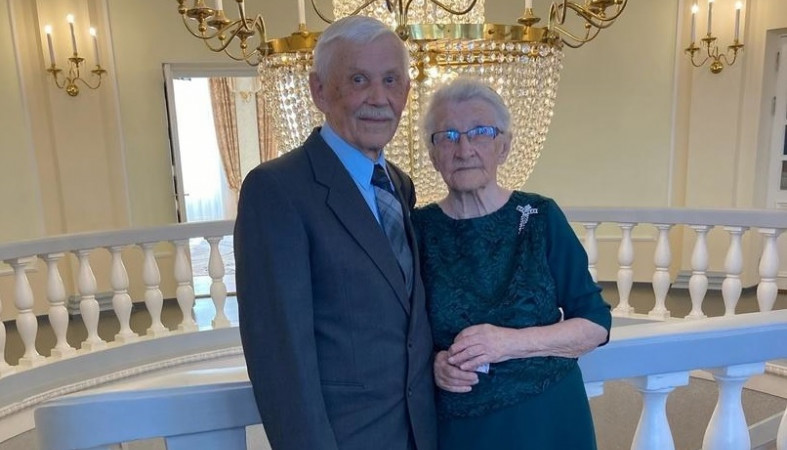 Супруги из Петрозаводска отметили 70-летие совместной жизни