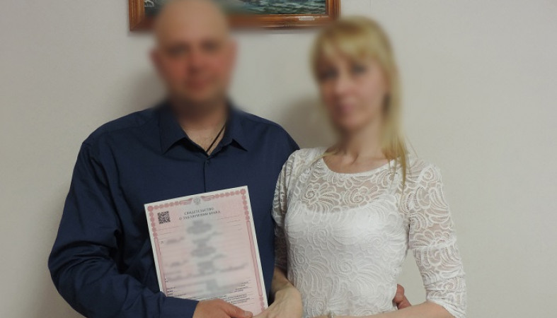 В тюремной больнице Медвежьегорска сыграли свадьбу