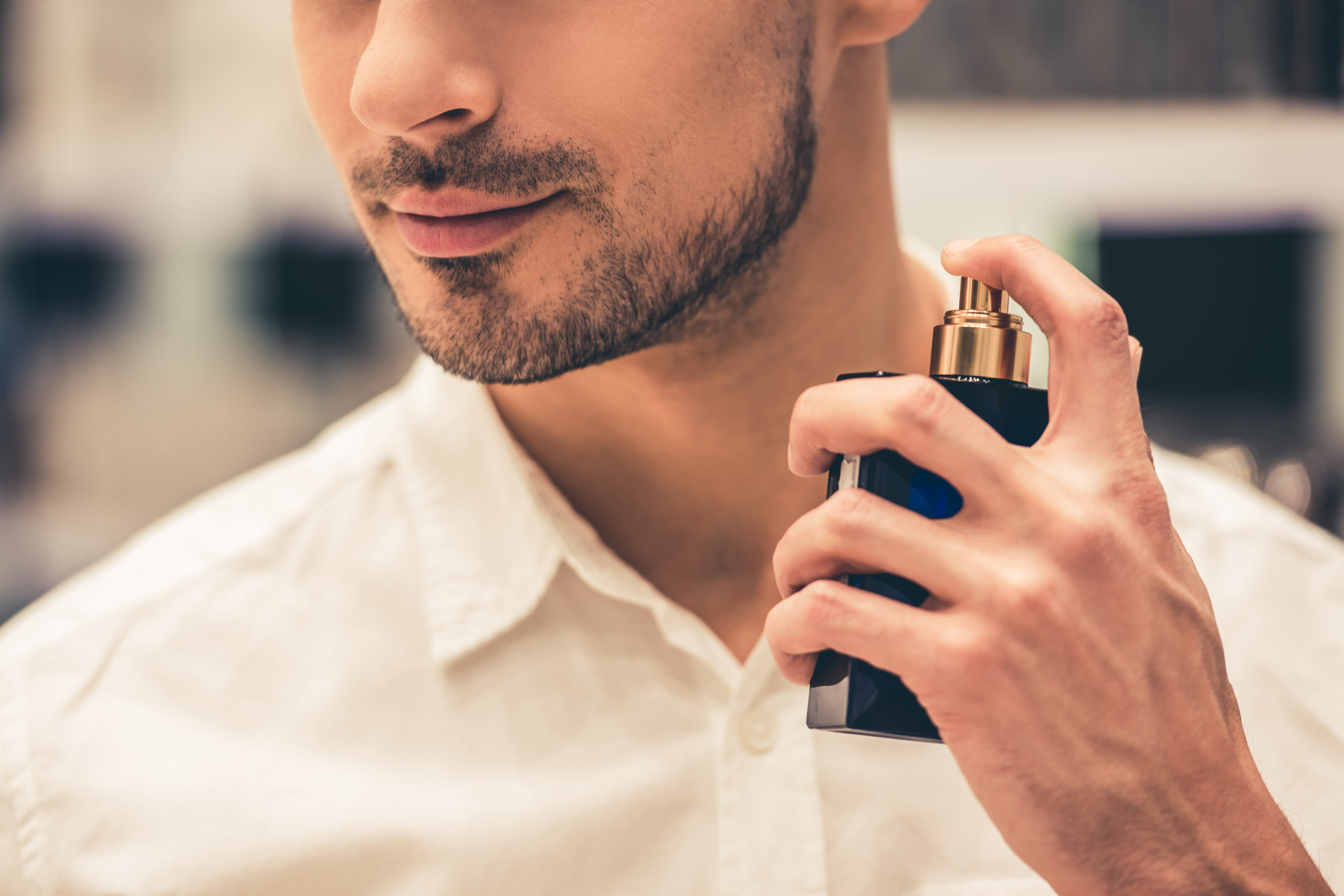 Топ-5 шикарных мужских парфюмов с запахом натуральной кожи, способные моментально подчеркнуть вашу брутальность