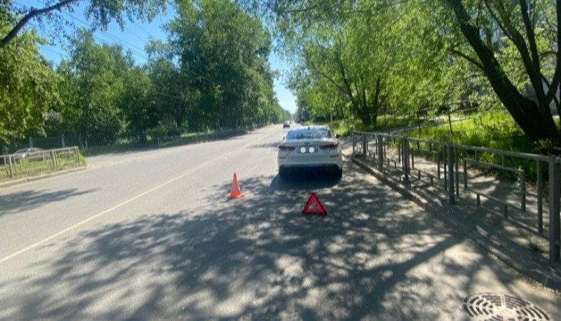 Автомобиль сбил ребенка утром в Петрозаводске