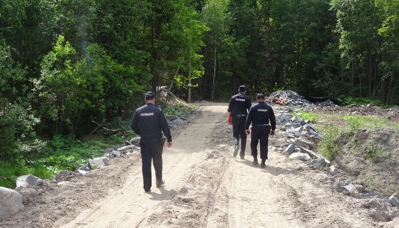 Полиция отреагировала на свалку отходов в Сайнаволоке