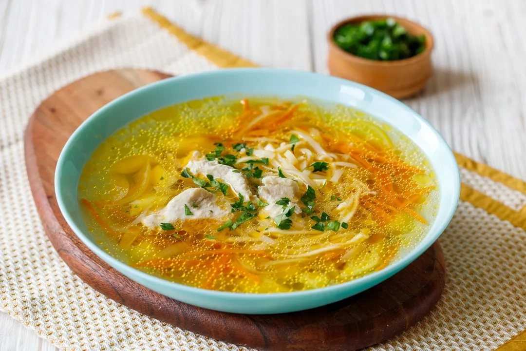 Только в 40 лет узнала, как варить вкусный куриный суп