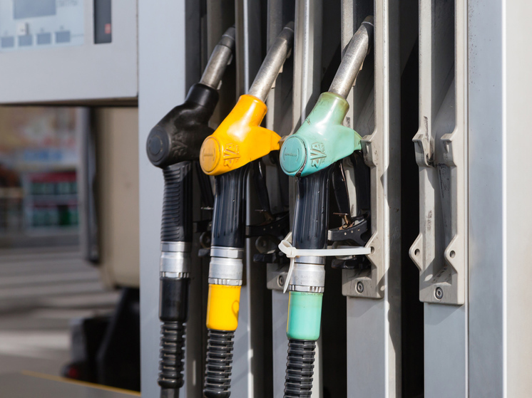 Аналитик Юшков усомнился в возможности сдержать цены на топливо: «Большие перемены»