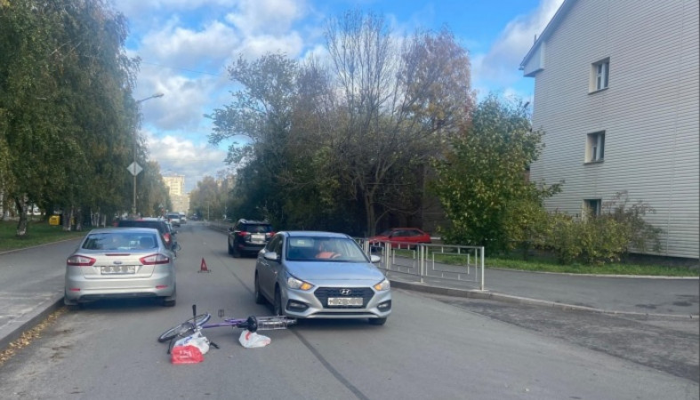 Пожилую велосипедистку сбила иномарка в Петрозаводске